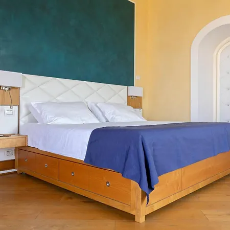 Di Natale Bed & Breakfast