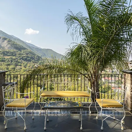 Di Natale Bed & Breakfast Pagani